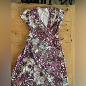 Athleta Paisley Wrap Dress Purple Short Sleeve Women’s  M Preloved